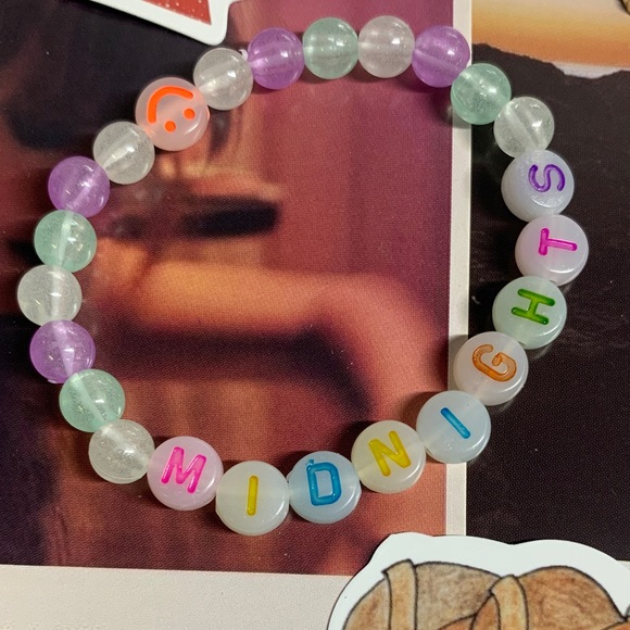 Taylor Swift The Eras Tour Poster Set with awesome Swag, charm, bracelet & more - Picture 4 of 11